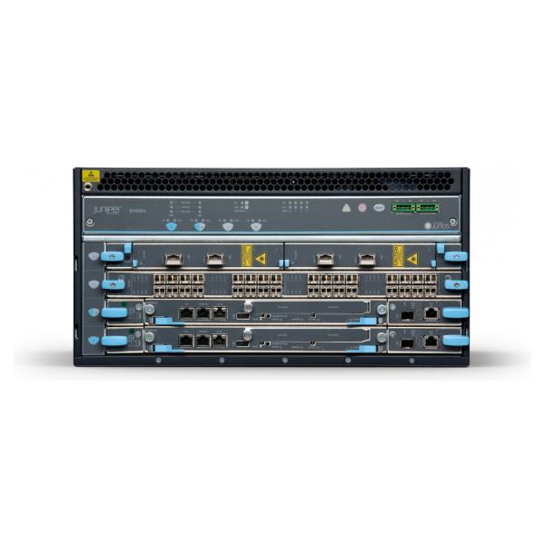 Juniper EX9204 switch front view